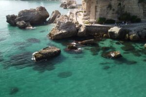 Nerja.Rocas del balcon